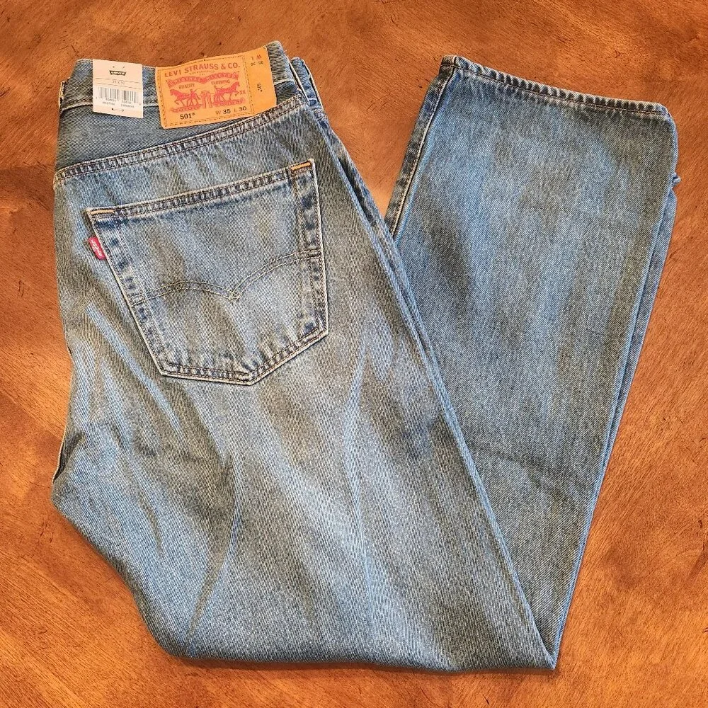 NEW Levi's 501 jeans, Men's 35x30 - Picture 1 of 3